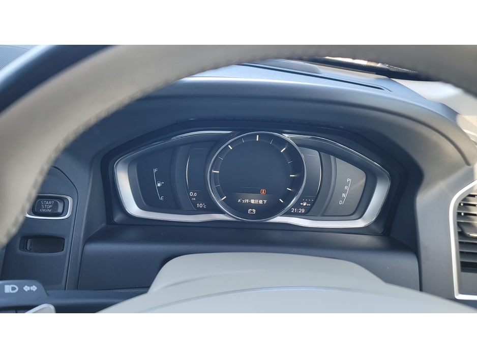 2016 Volvo XC60 - image 19