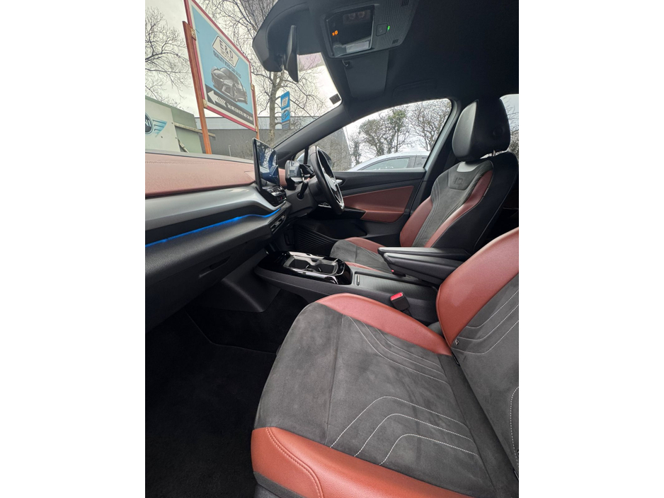 2023 Volkswagen ID.4 PRO 128 KW LIFE DX 77KWH 174BHP 5 €25,800