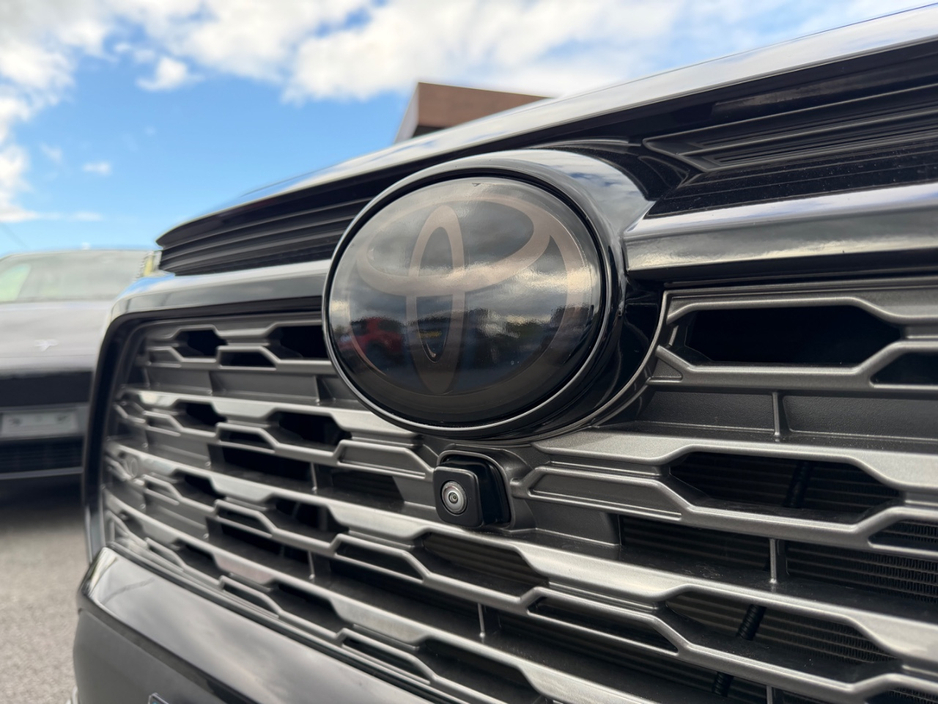 2023 Toyota Rav4 - image 15