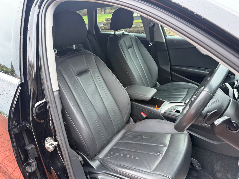 2020 Audi A4 35 TDI 163HP S Tronic SE €25,995