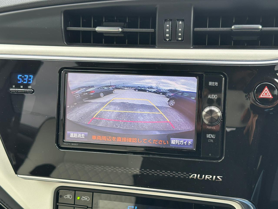 2017 Toyota Auris - image 17