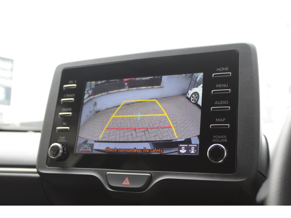 2020 Toyota Yaris - image 14