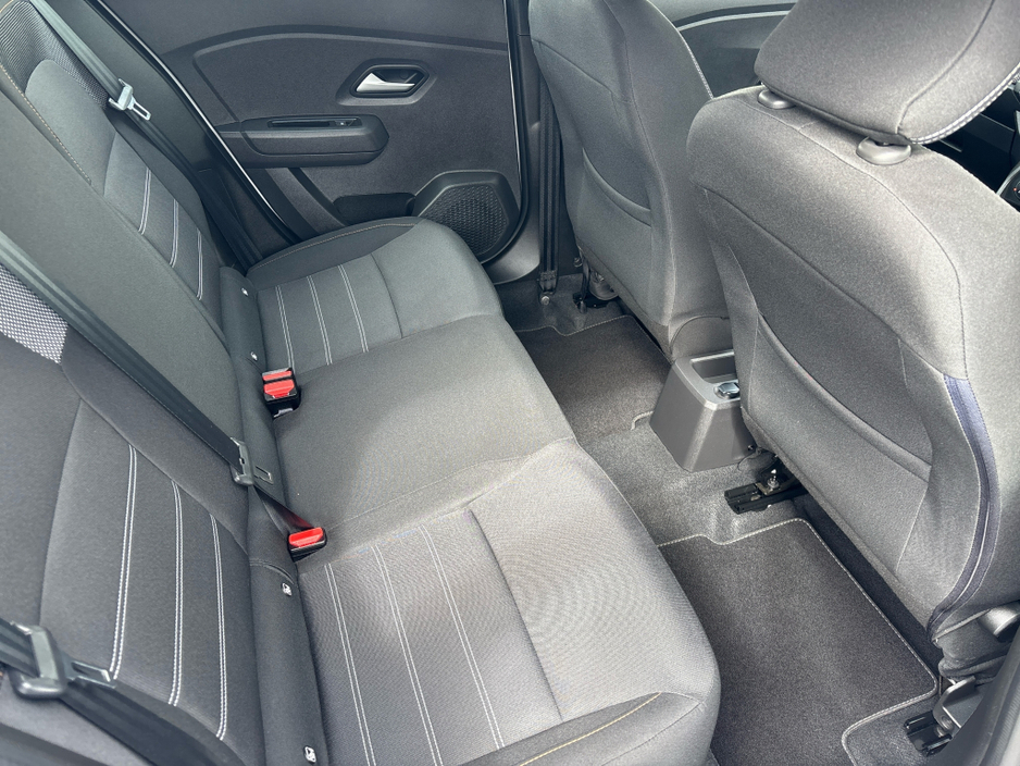 2024 Dacia Sandero - image 12