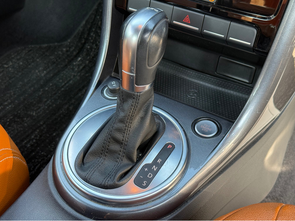 2017 Volkswagen Beetle - image 7