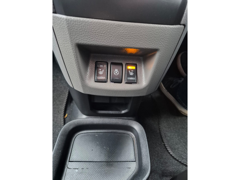 2021 Nissan NV200 - image 18