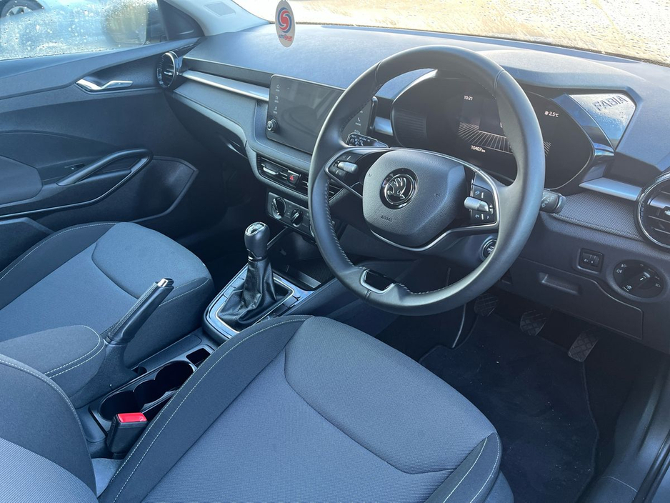 2025 Skoda Fabia - image 6