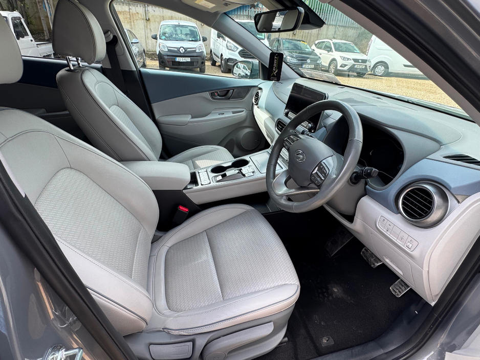 2021 Hyundai Kona - image 17