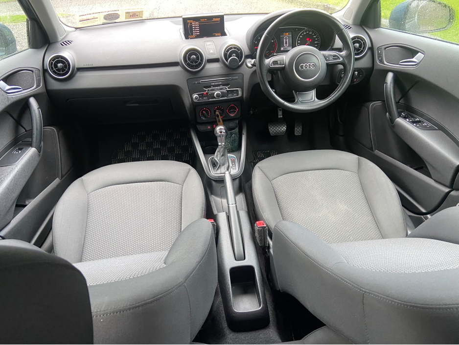 2016 Audi A1 - image 8