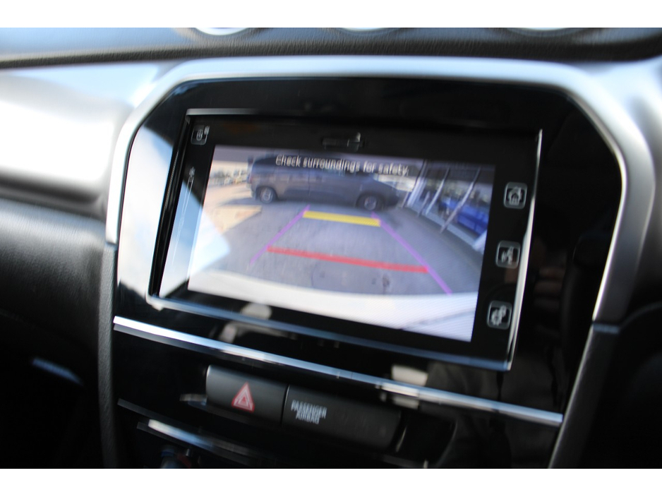 2023 Suzuki Vitara - image 16