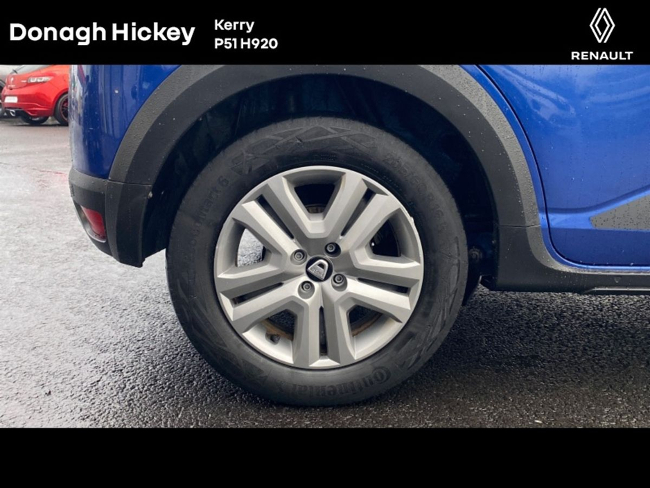 2022 Dacia Sandero Stepway - image 8