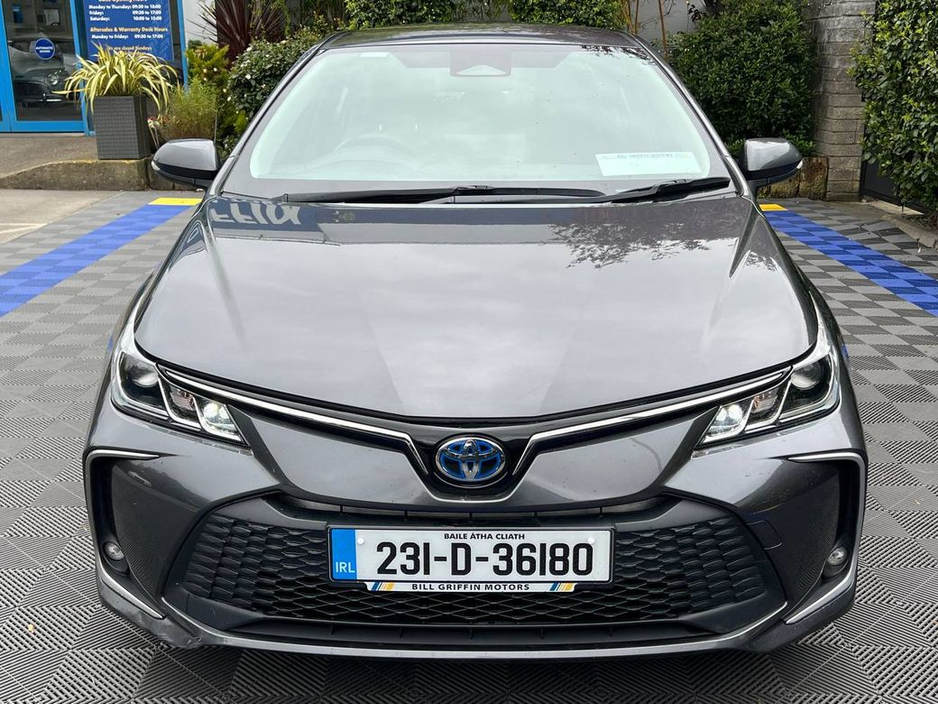 2023 Toyota Corolla - image 14