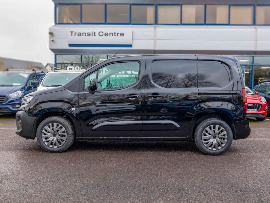 2026 Peugeot Partner - image 16