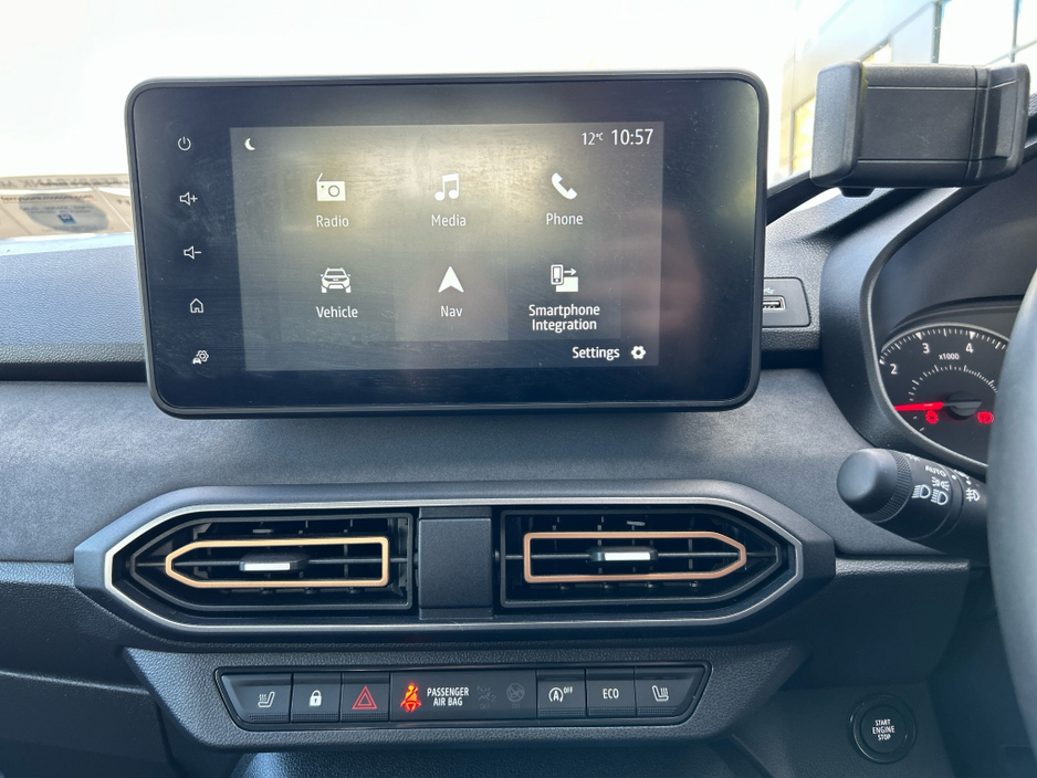 2024 Dacia Sandero - image 9