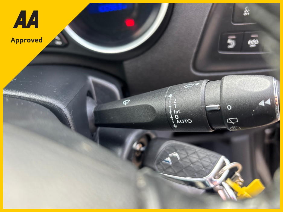 2017 Citroen DS4 ELEGANCE 1.2 PURETECH S/S 5DR GREAT SPEC €9,950