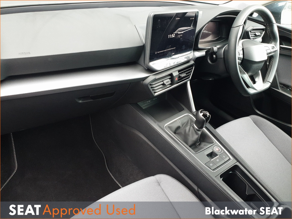 2025 SEAT Leon - image 17