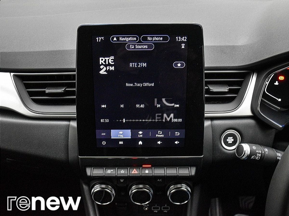 2022 Renault Captur - image 35