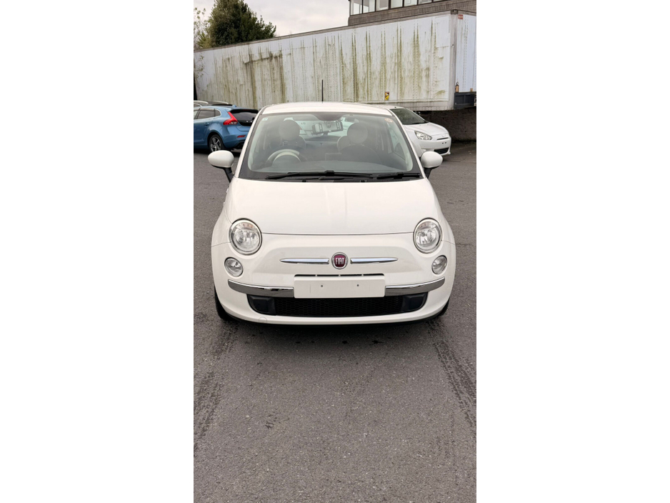 2015 Fiat 500 1.2 69hp Lounge €8,999