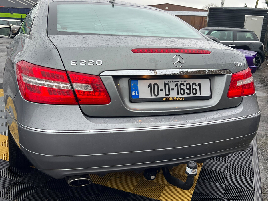 2010 Mercedes-Benz E Class E 220 CDI BE Elegance Sport A/T €8,450