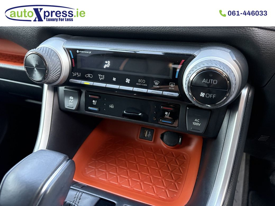 2023 Toyota Rav4 - image 6