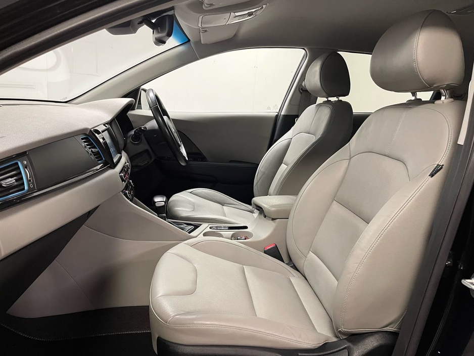 2019 Kia Niro 1.6 GDI PHEV - Reversing Camera - Sat Nav - Climate Control - Heated Seats - Keyless Start - Apple CarPlay/Android Auto €19,950