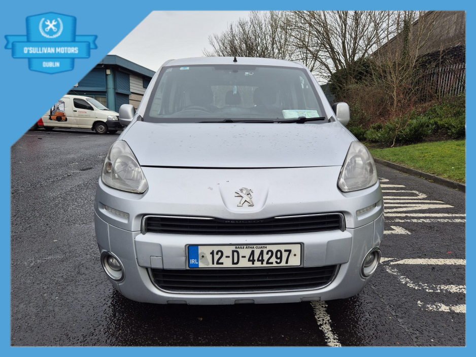 2012 Peugeot Partner - image 2