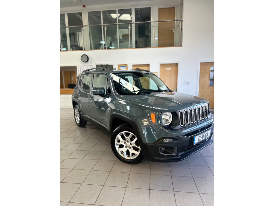 2017 Jeep Renegade - image 8