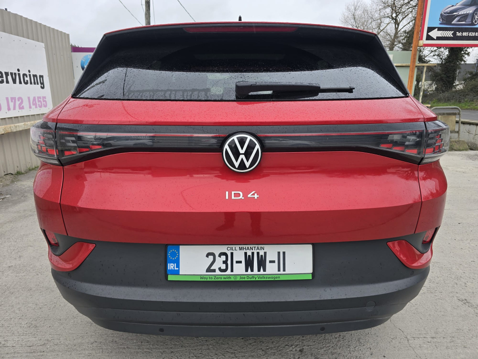 2023 Volkswagen ID.4 - image 5