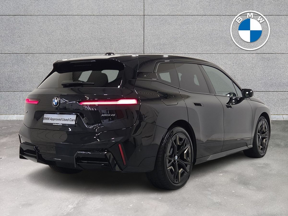 2025 BMW iX - image 25