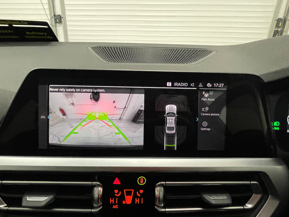 2022 BMW 3 Series  €23,995