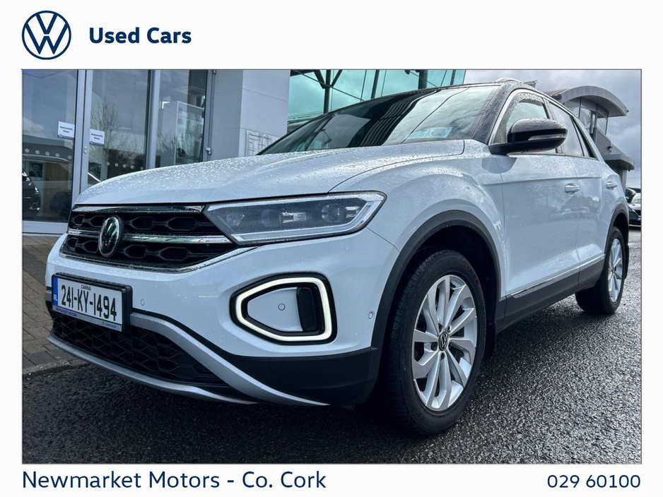 2024 Volkswagen T-Roc - image 14