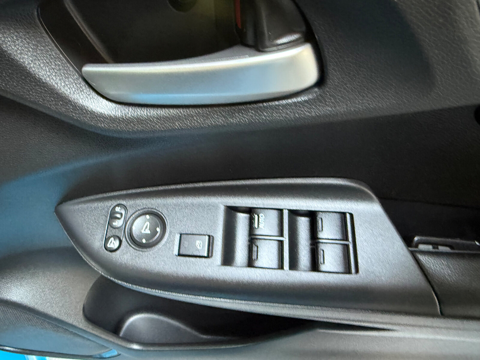 2017 Honda Jazz - image 18