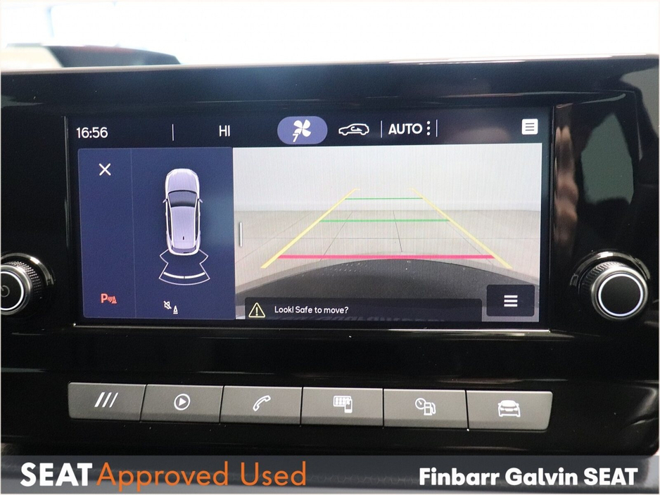 2022 SEAT Leon - image 13