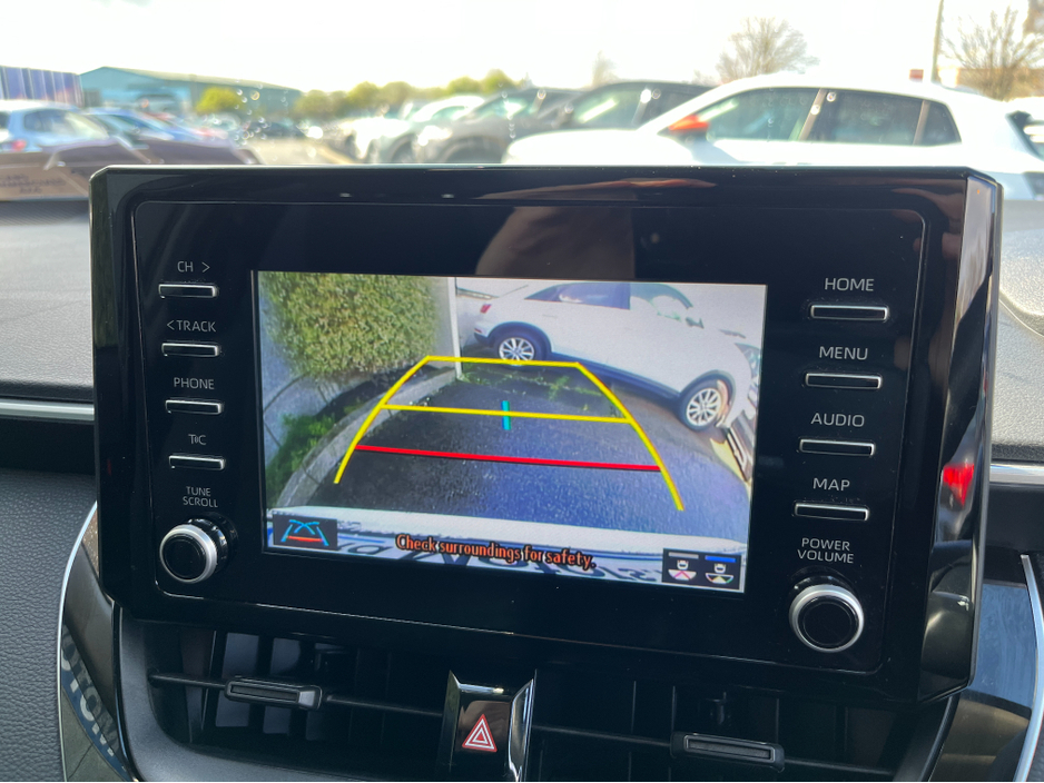 2022 Toyota Corolla - image 18