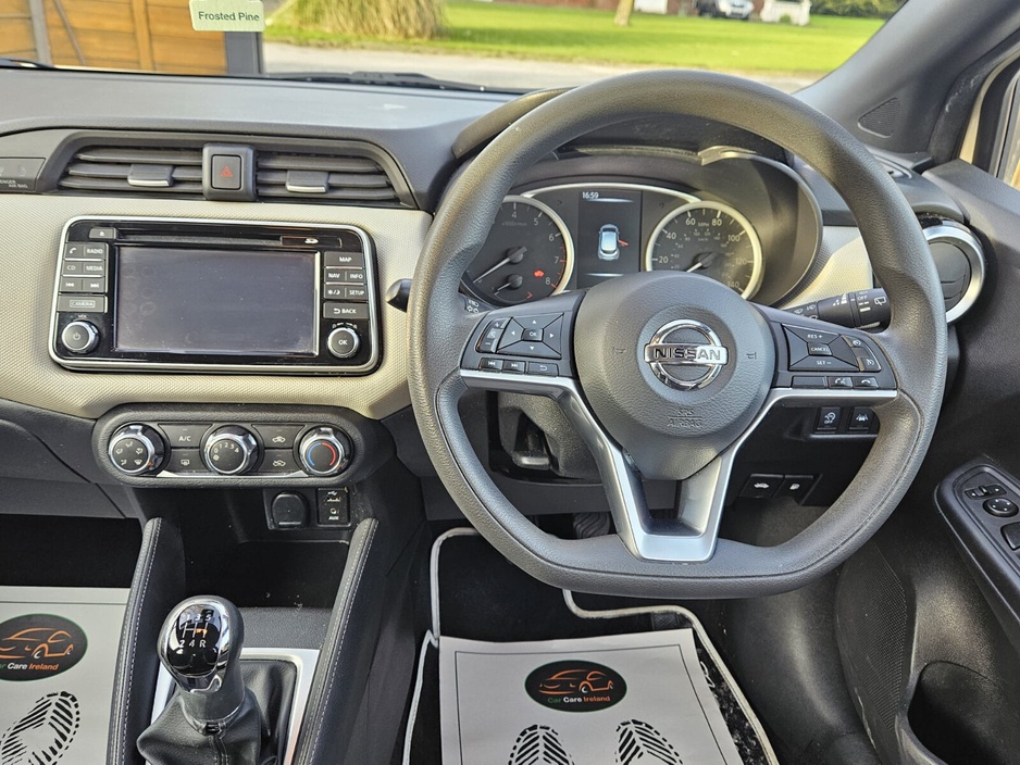 2017 Nissan Micra - image 30