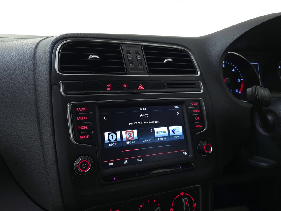 2015 Volkswagen Polo  €11,950