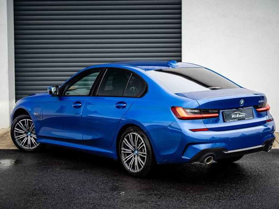 2021 BMW 3 Series 330E M SPORT €27,950