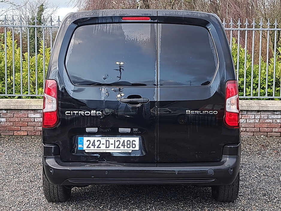 2024 Citroen Berlingo Enterprise Blue 1.5 Diesel Panel van only 22,000 Kms Vat invoice available. €21,750