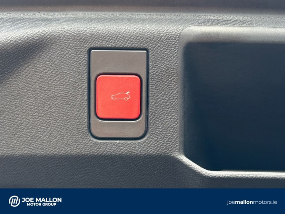 2026 Peugeot 5008 - image 31