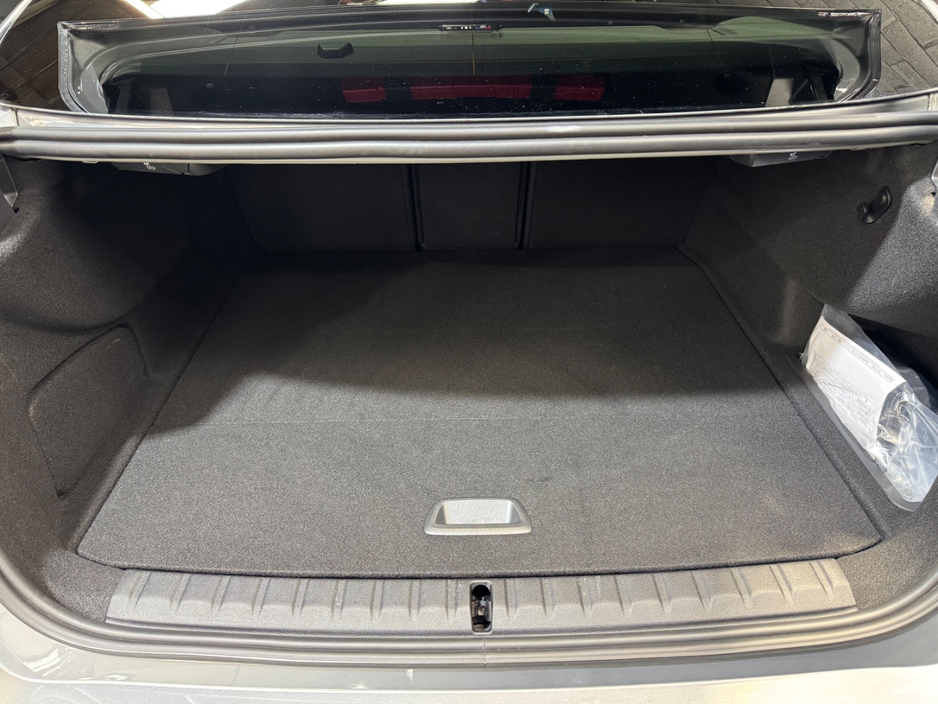 2025 BMW 2 Series - image 29