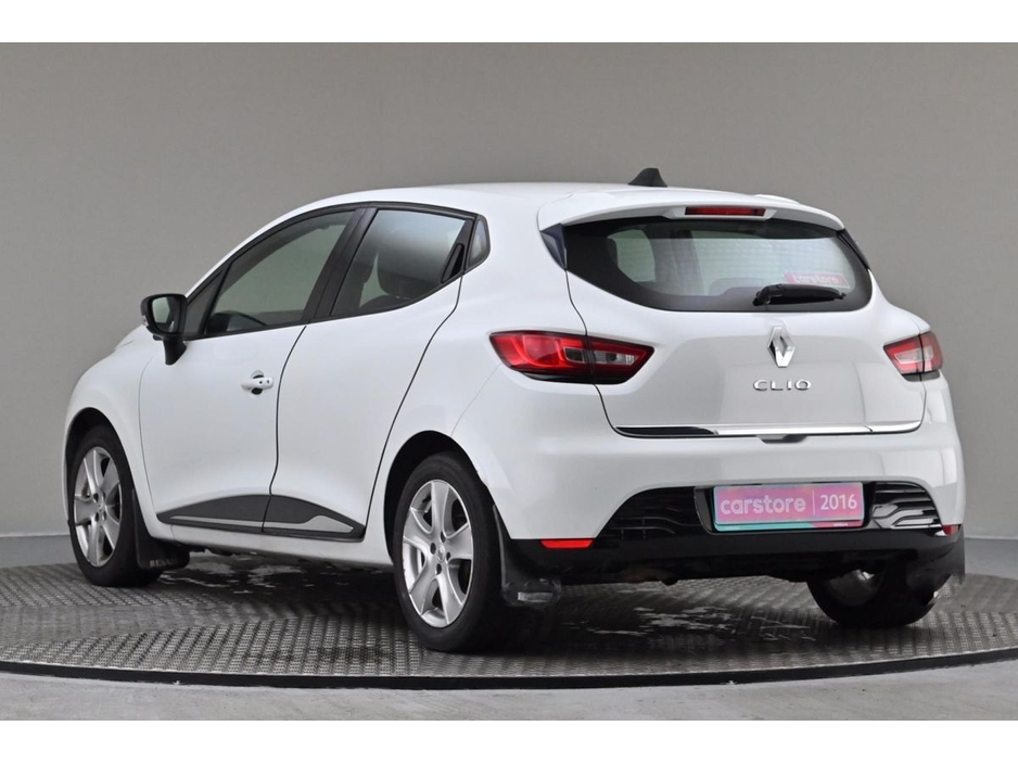 2016 Renault Clio - image 7