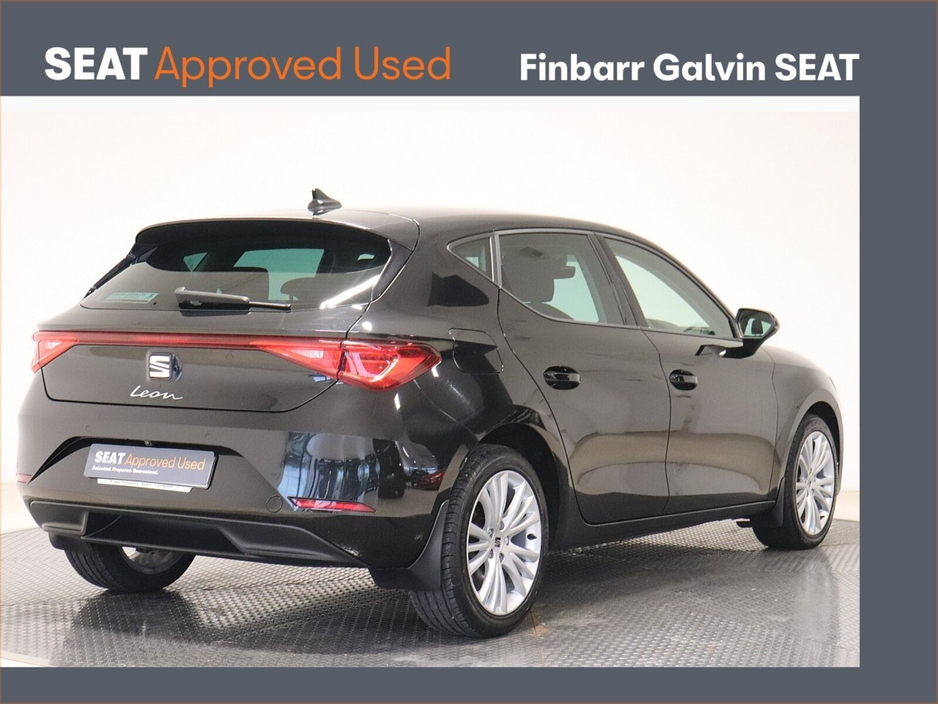 2022 SEAT Leon - image 4