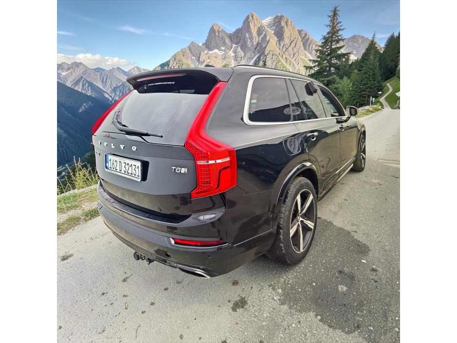 2016 Volvo XC90 - image 6