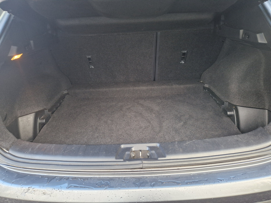 2014 Nissan Qashqai - image 17