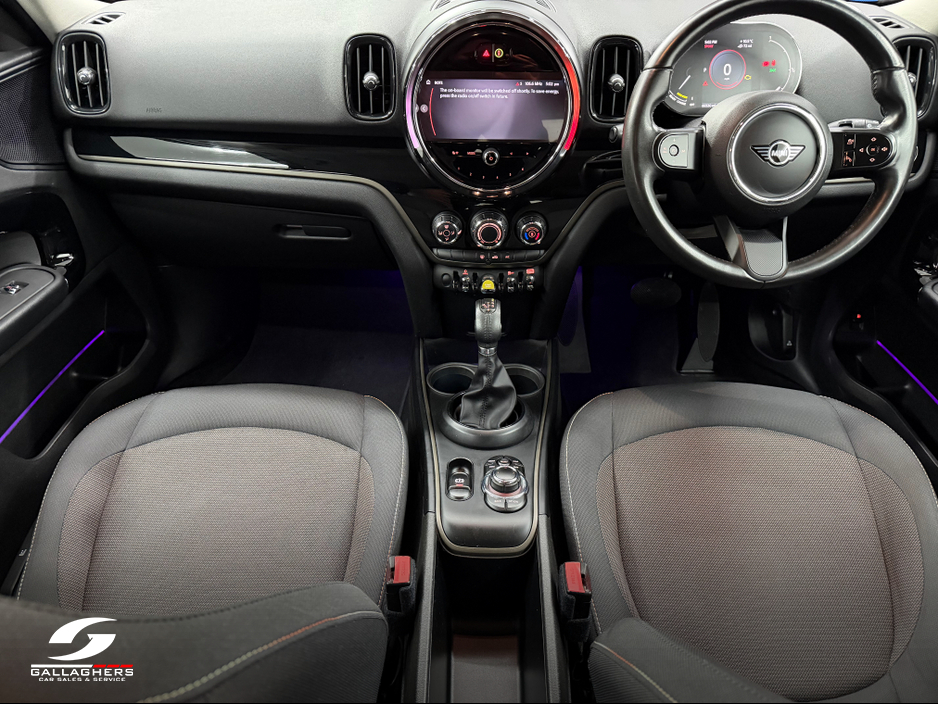 2022 MINI Countryman (221) COUNTRYMAN E ALL4 CLA CLASSIC €32,995