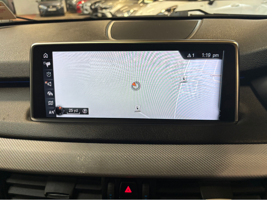 2017 BMW X5 - image 18