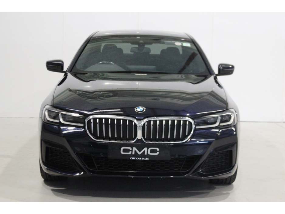 2021 BMW 5 Series - image 2