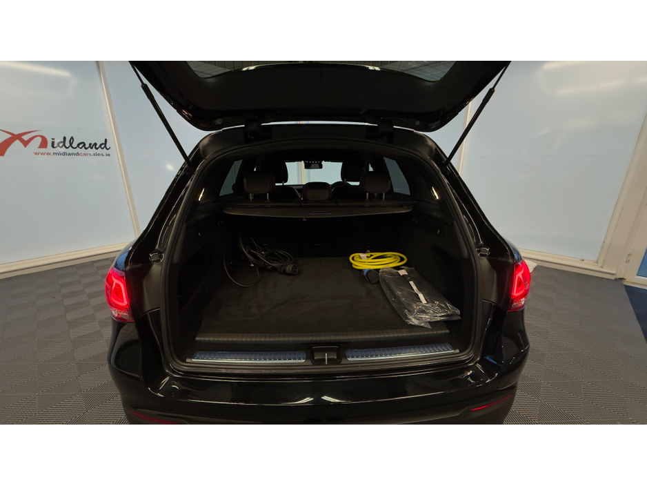 2022 Mercedes-Benz GLC Class 300 AMG LINE PREMIUM