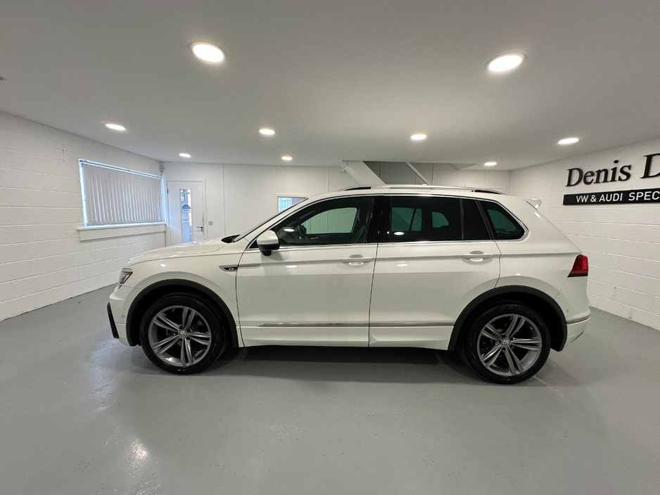 2018 Volkswagen Tiguan - image 10