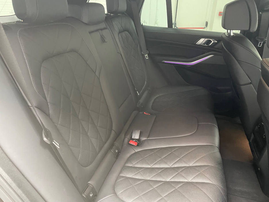 2022 BMW X5 - image 14