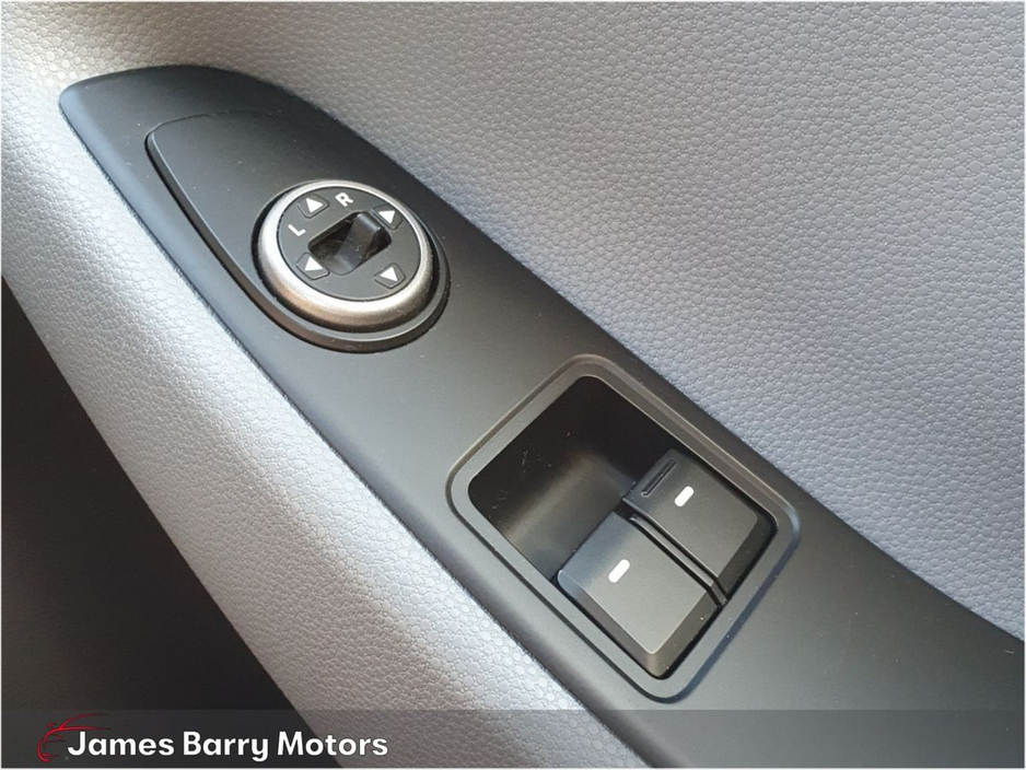 2019 Hyundai i20 - image 23